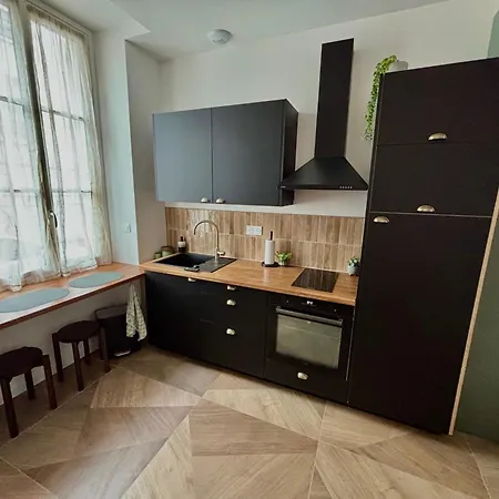 Cine Au Coeur De Компьень