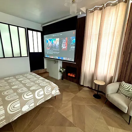 Апартаменты Cine Au Coeur De Компьень